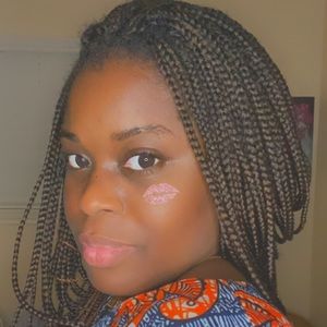 Meet your Posher, Catherine